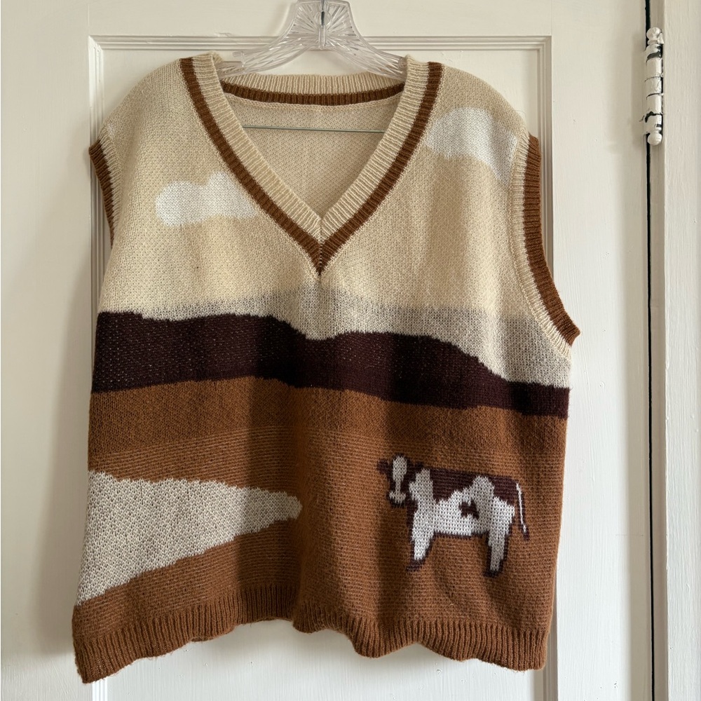 V-Neck Sweater Vest Cottage core farm cow
